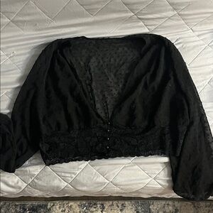 SHEIN Black Sheer Lace Crop Top